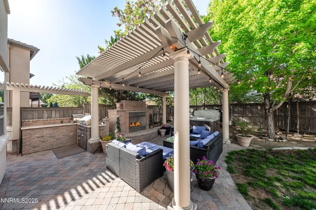 471 Shire Reno NV 89521