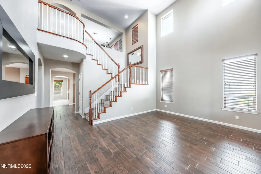 471 Shire Reno NV 89521