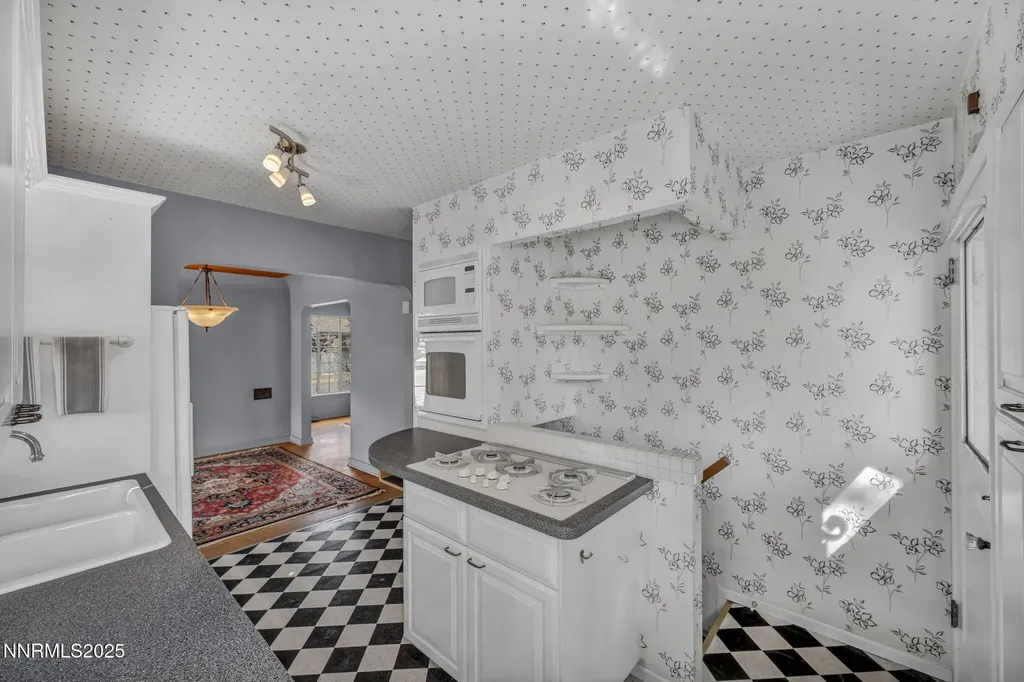 590 St Lawrence Reno NV 89509