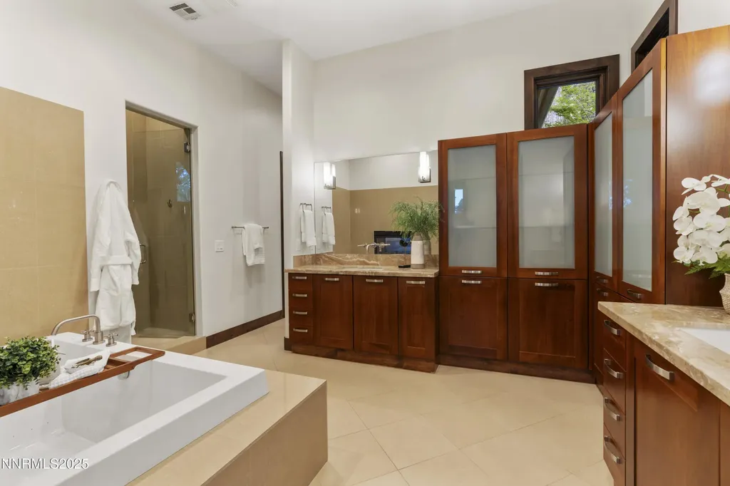 235 Timbercreek Reno NV 89511