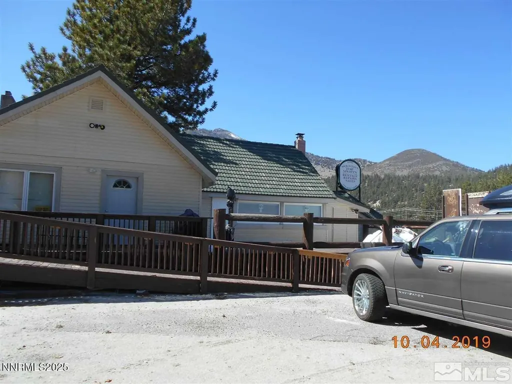 11000 Mount Rose Reno NV 89511