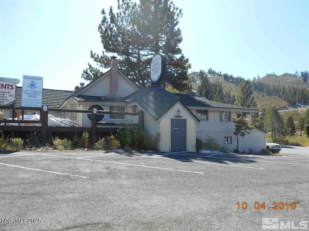 11000 Mount Rose Reno NV 89511