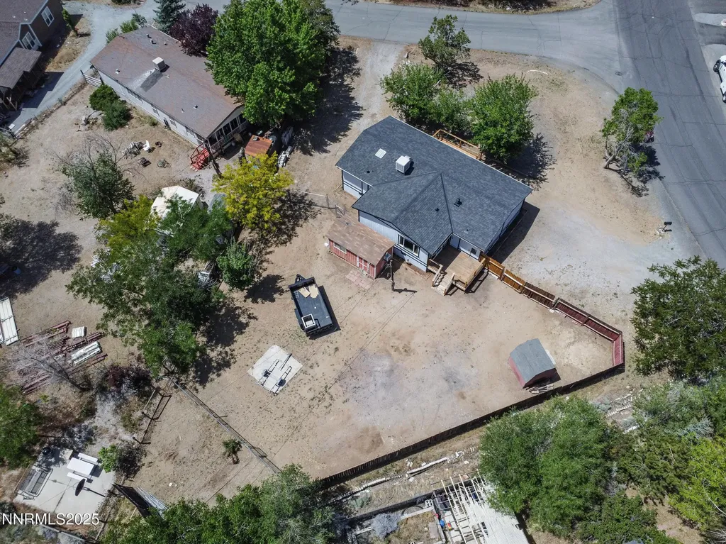 6120 Leon Sun Valley NV 89433