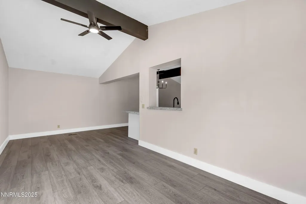 6120 Leon Sun Valley NV 89433