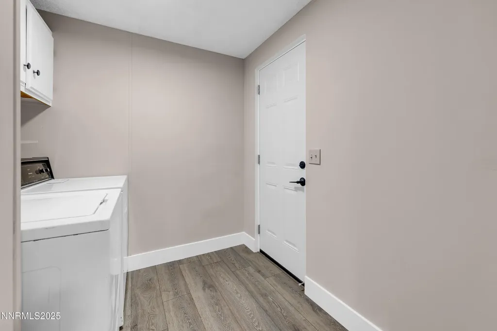 6120 Leon Sun Valley NV 89433