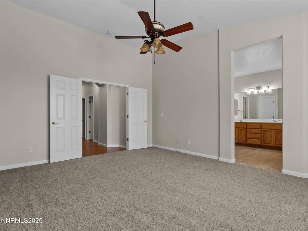 1188 Bramling Cross Sparks NV 89441