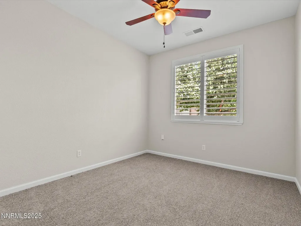 1188 Bramling Cross Sparks NV 89441