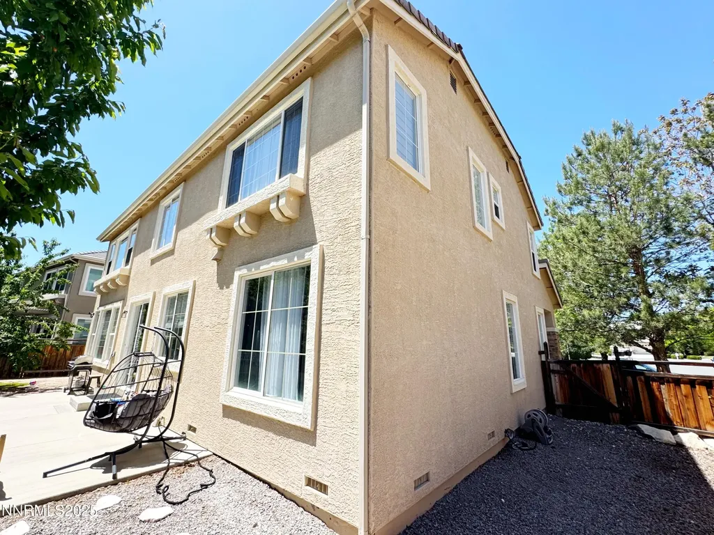 6726 Runnymede Sparks NV 89436