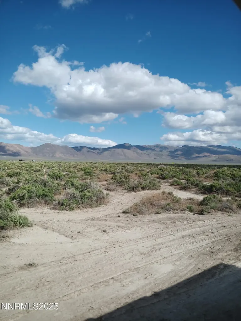6055 Flanigan Reno NV 89510