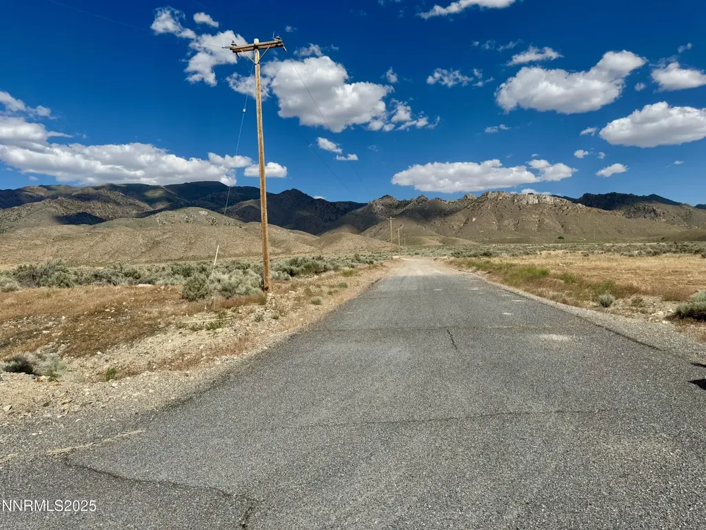 17180 Windsor Lovelock NV 89419