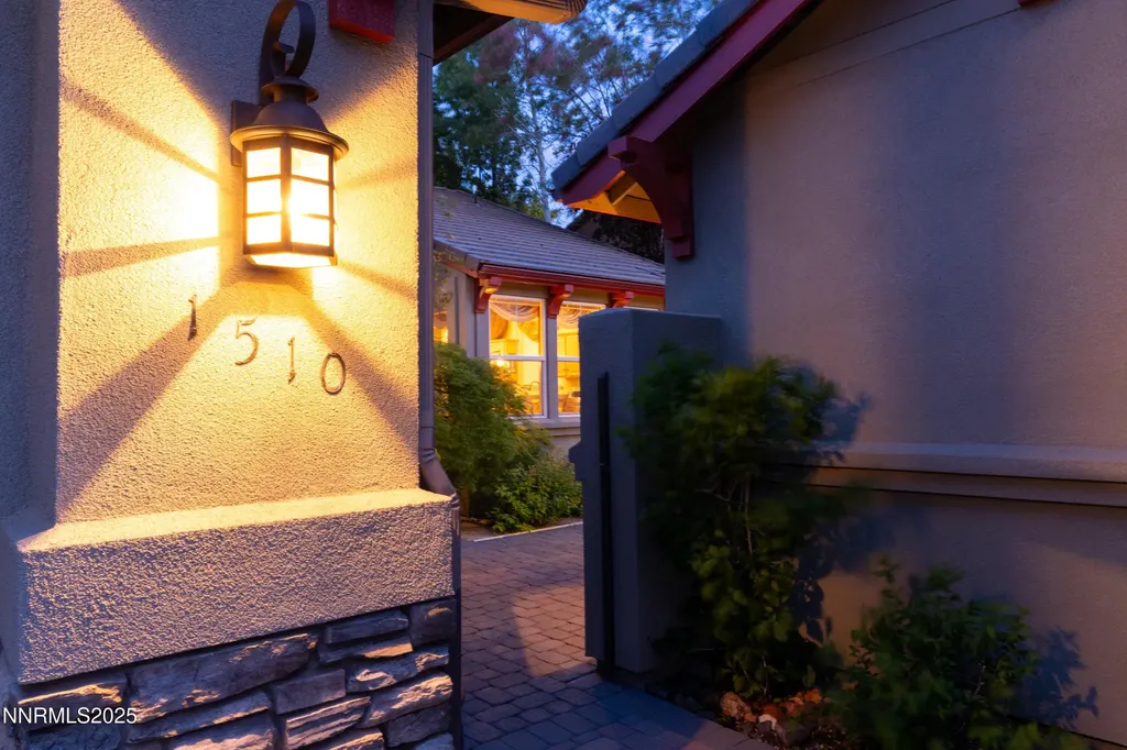 1510 Whisper Rock Reno NV 89523