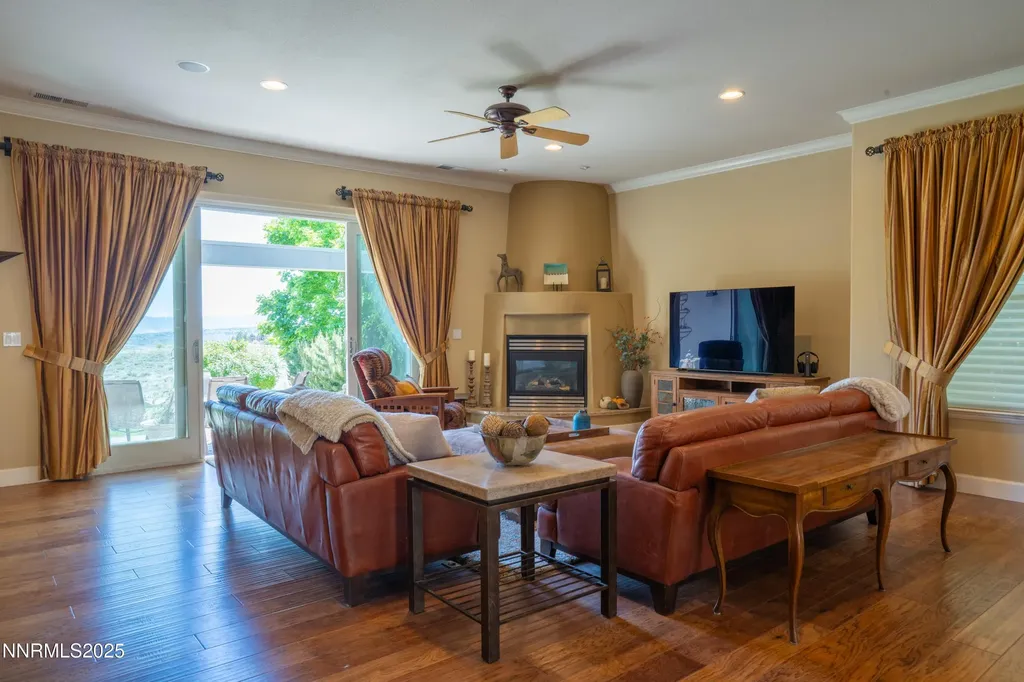 1510 Whisper Rock Reno NV 89523