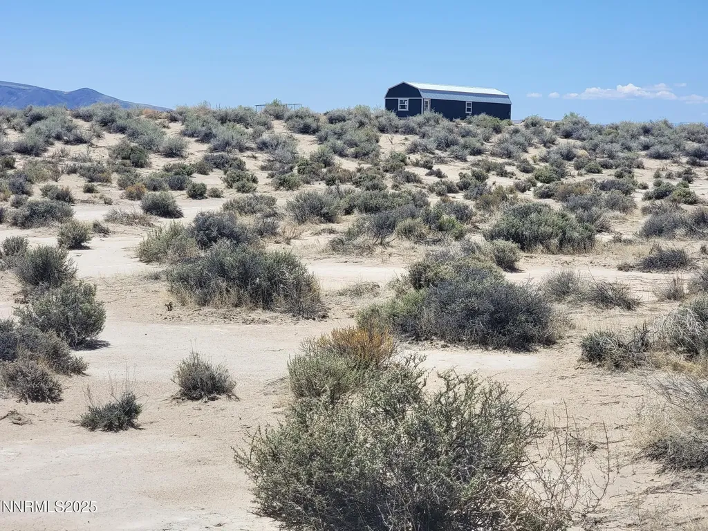 5590 3rd Street Silver Springs NV 89429