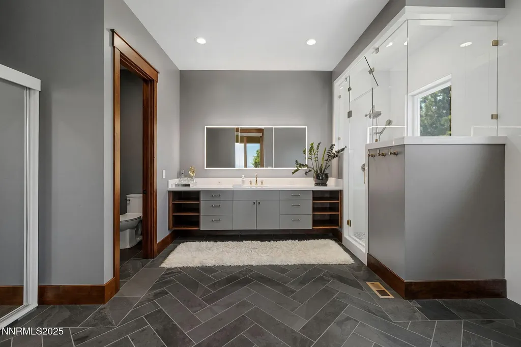 29 Bennington Reno NV 89511