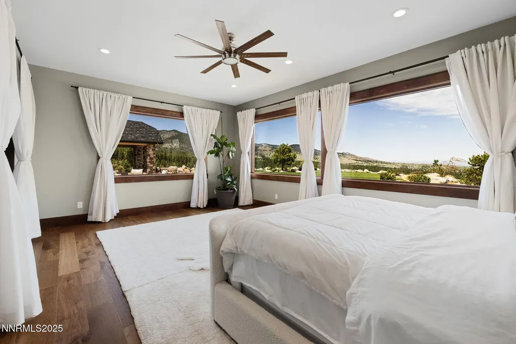 29 Bennington Reno NV 89511