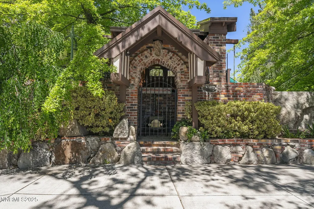 745 California Reno NV 89509