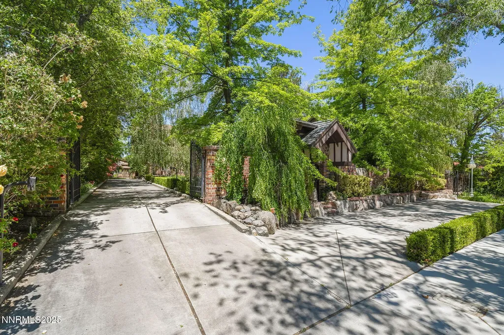 745 California Reno NV 89509