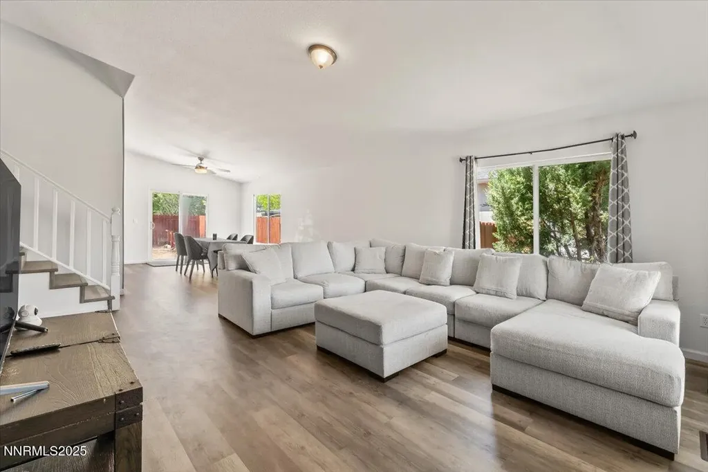 18263 Morning Breeze Reno NV 89508