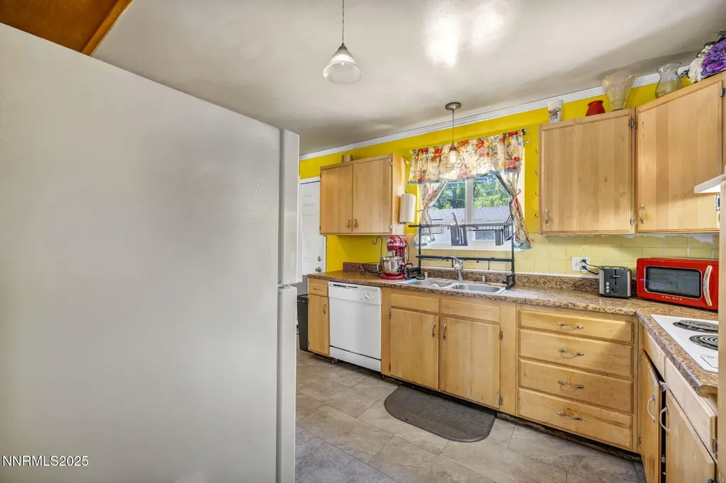 218 Albany Carson City NV 89703