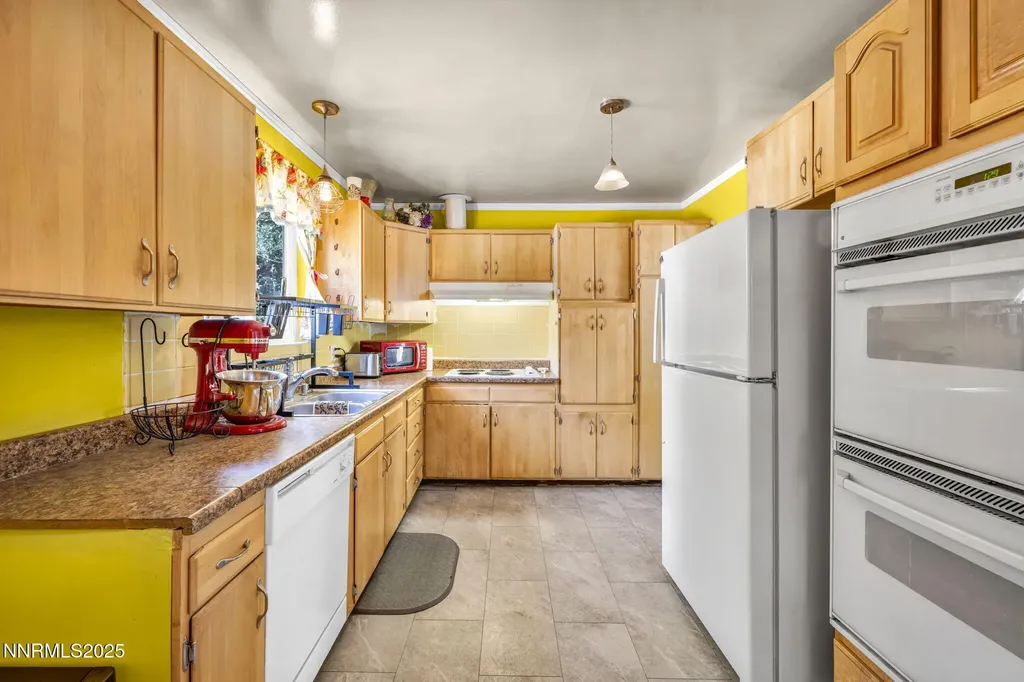 218 Albany Carson City NV 89703