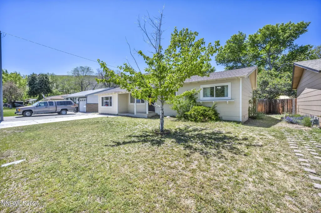 218 Albany Carson City NV 89703