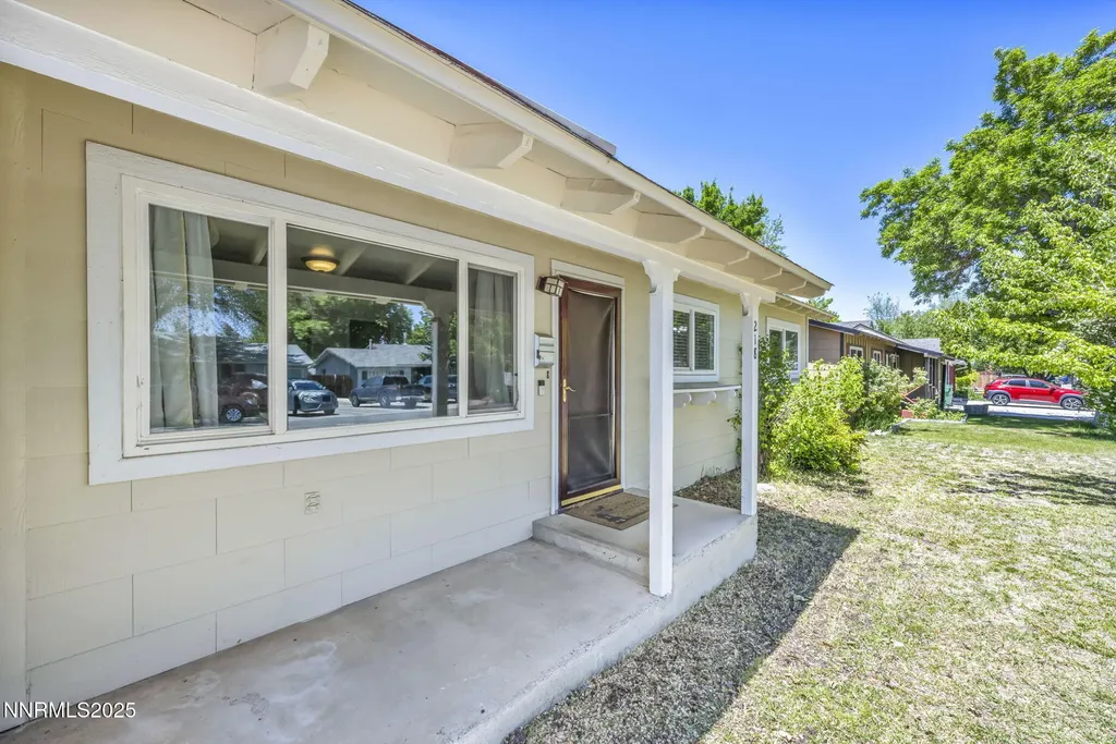 218 Albany Carson City NV 89703