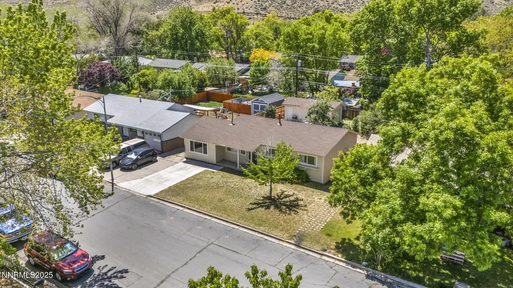 218 Albany Carson City NV 89703
