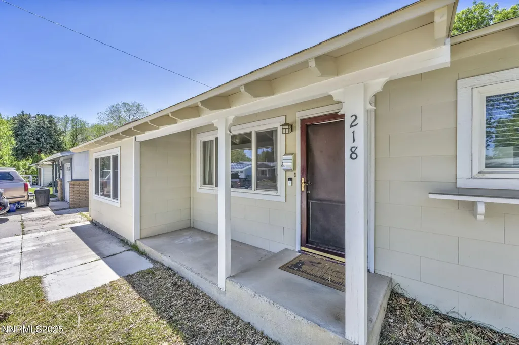218 Albany Carson City NV 89703