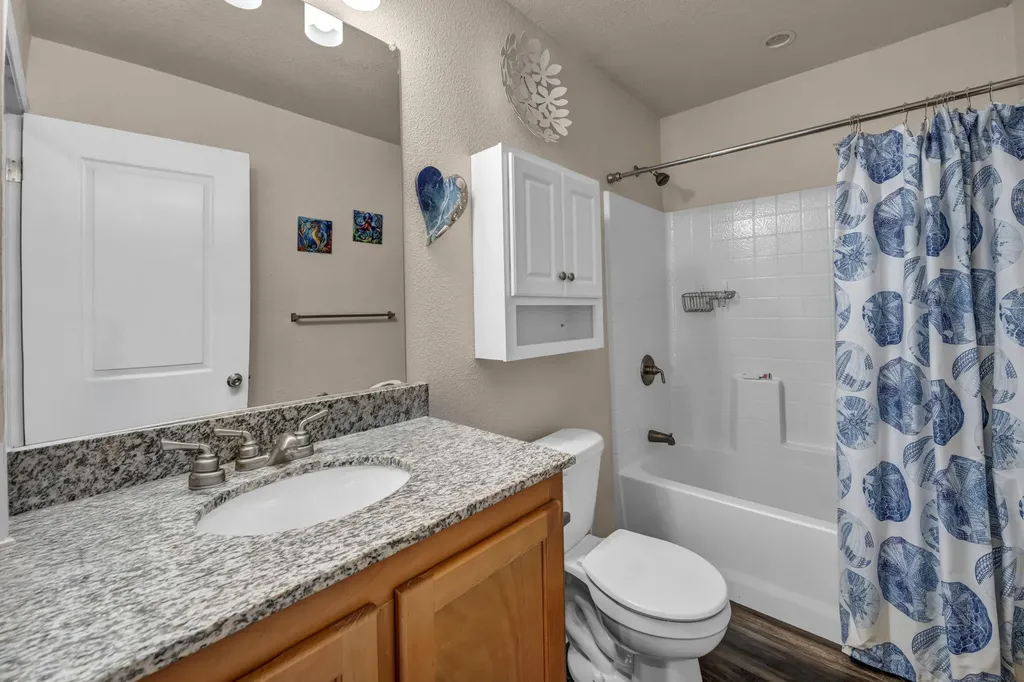 5405 White Oak Silver Springs NV 89429