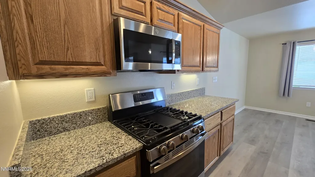 3185 Cliffrose Silver Springs NV 89429
