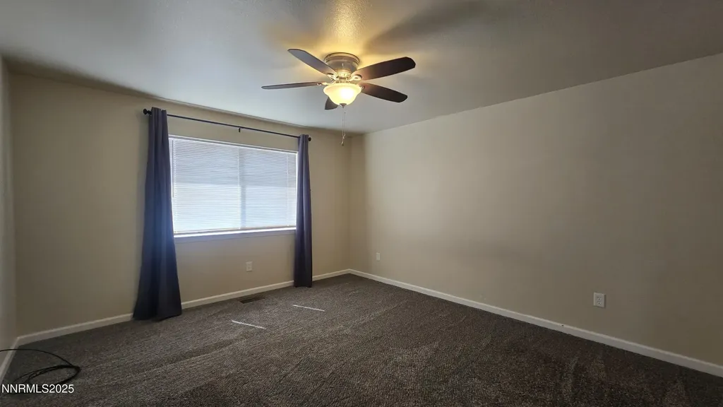 3185 Cliffrose Silver Springs NV 89429