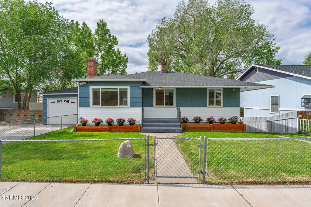 438 Glenmanor Reno NV 89509