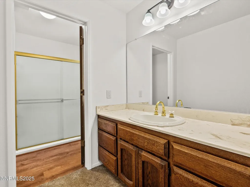 5 Ute Zephyr Cove NV 89448