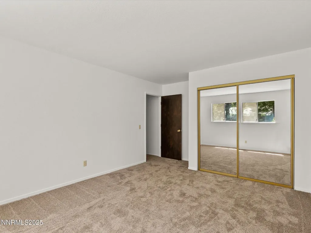 5 Ute Zephyr Cove NV 89448