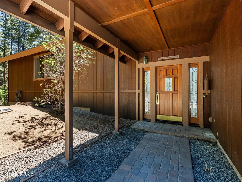 5 Ute Zephyr Cove NV 89448