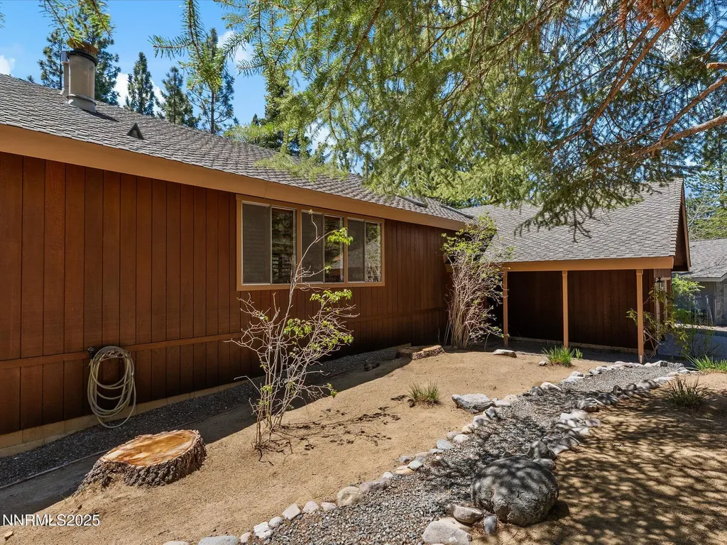 5 Ute Zephyr Cove NV 89448