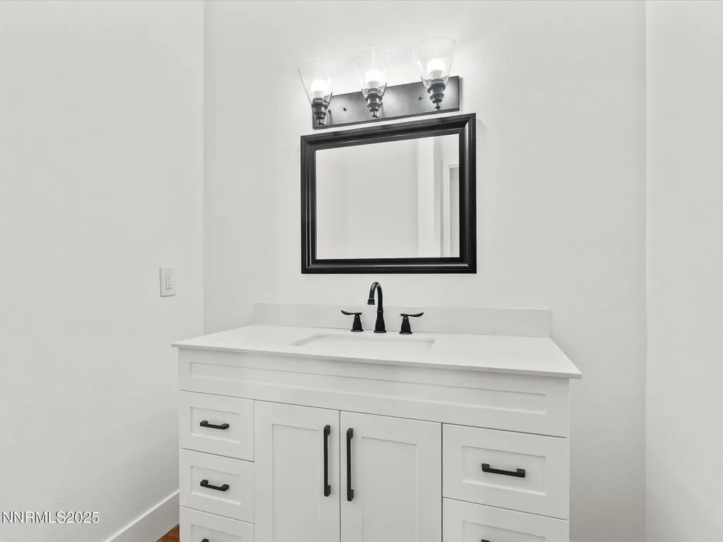 5 Ute Zephyr Cove NV 89448