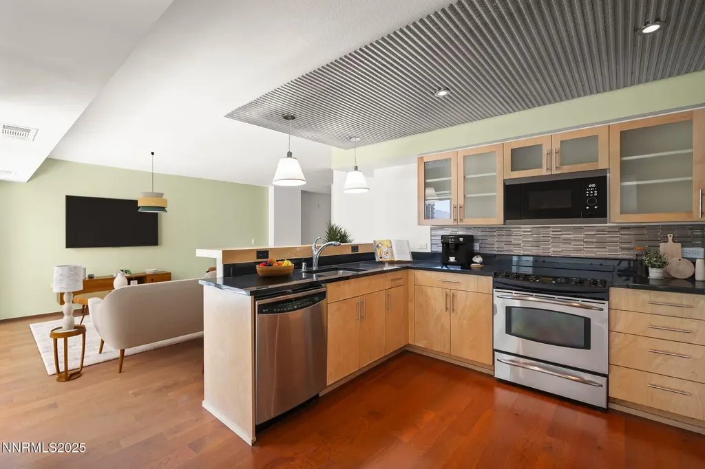 255 Sierra Reno NV 89501