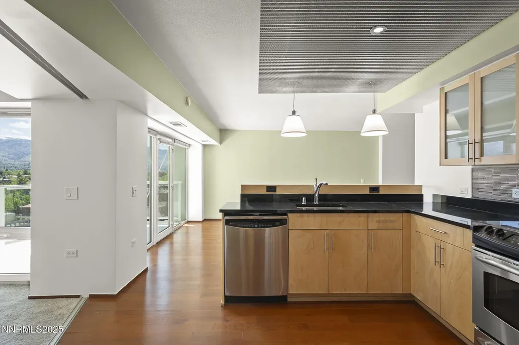 255 Sierra Reno NV 89501