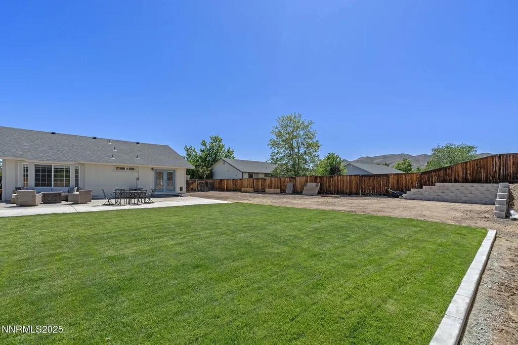1427 Rosy Finch Spanish Springs NV 89441