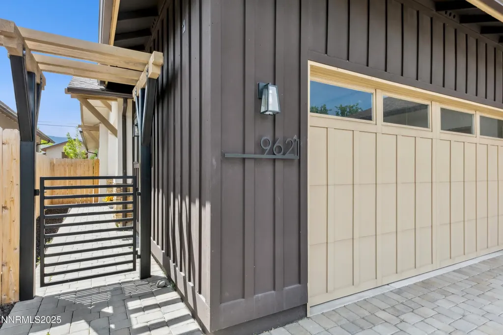 9621 Lane Garrett Reno NV 89511