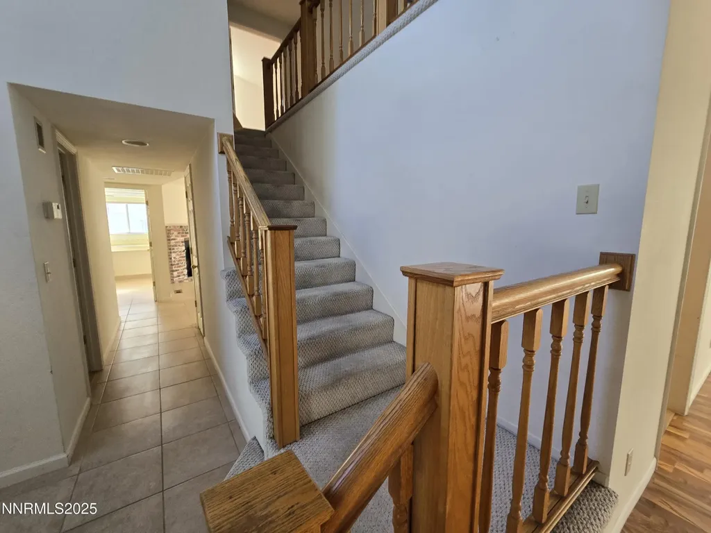 986 Quail Hollow Reno NV 89511