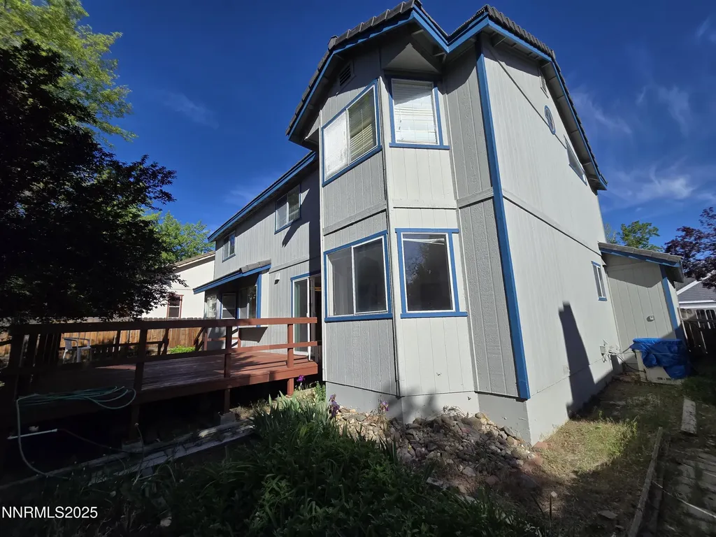 986 Quail Hollow Reno NV 89511
