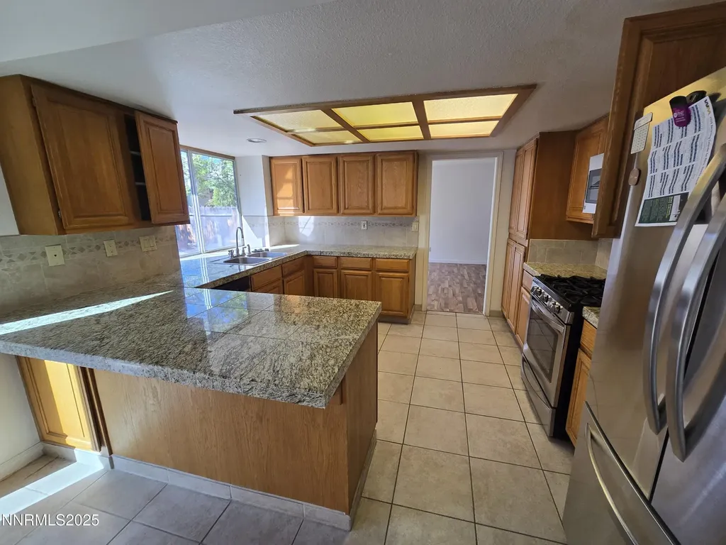 986 Quail Hollow Reno NV 89511