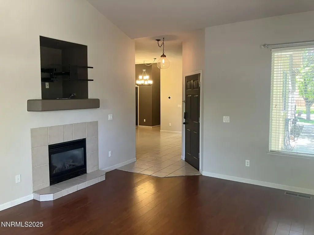 5619 Crescent Hill Sparks NV 89436