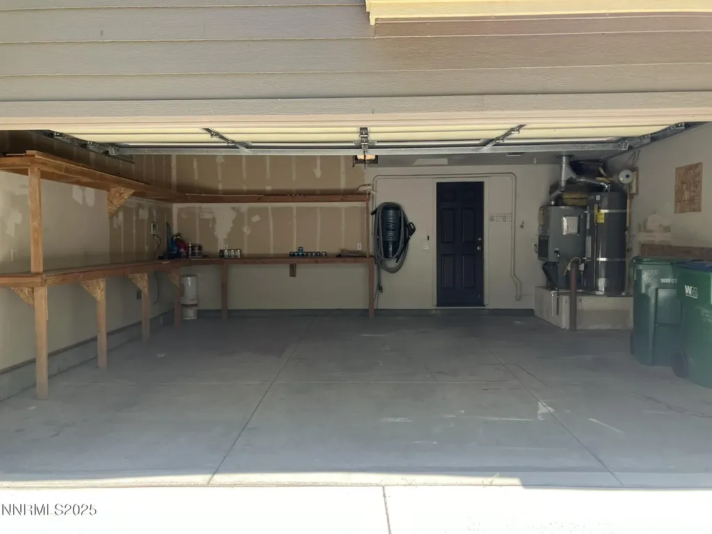 5619 Crescent Hill Sparks NV 89436