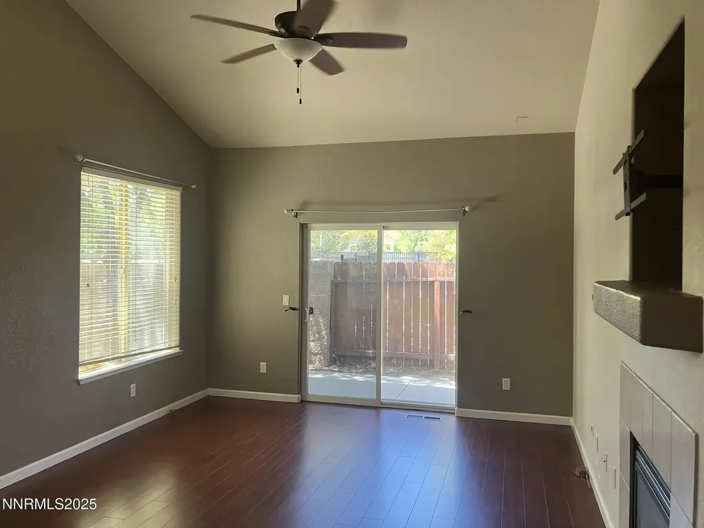 5619 Crescent Hill Sparks NV 89436