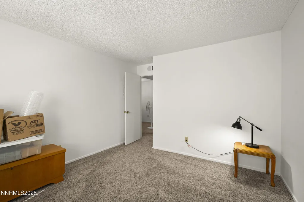 2627 Sunny Slope Sparks NV 89434