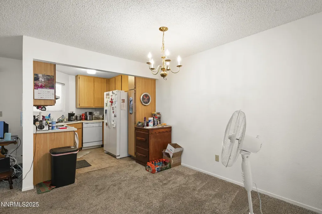 2627 Sunny Slope Sparks NV 89434