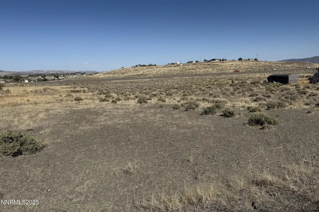 7250 Citrus Silver Springs NV 89429
